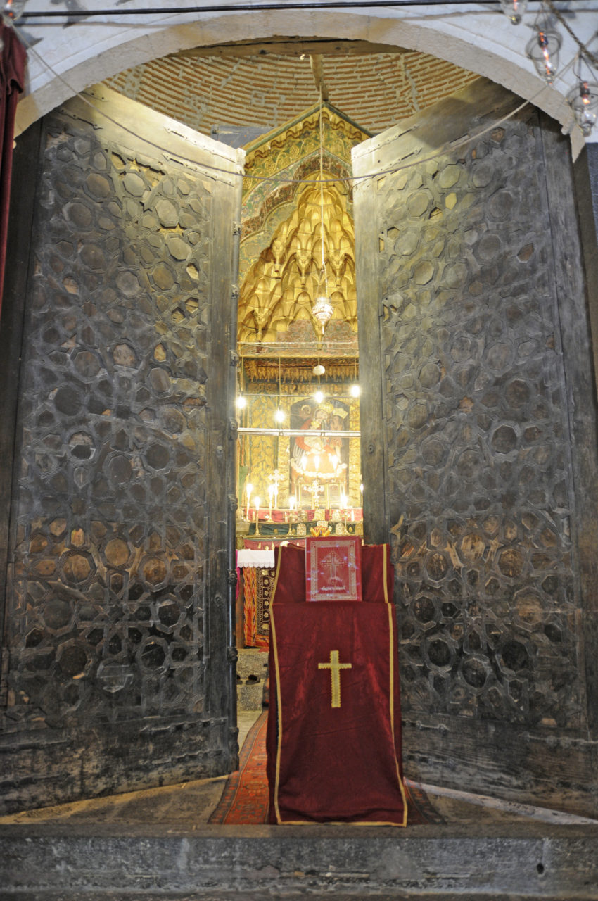 There exist, on these lands, Assyrian temples from the 3rd and 4th century, like the Virgin Mary Church, yet unfortunately, a large enough population to keep Assyrian culture alive no longer lives here. (Photograph: Dilan Bozyel, 2010)