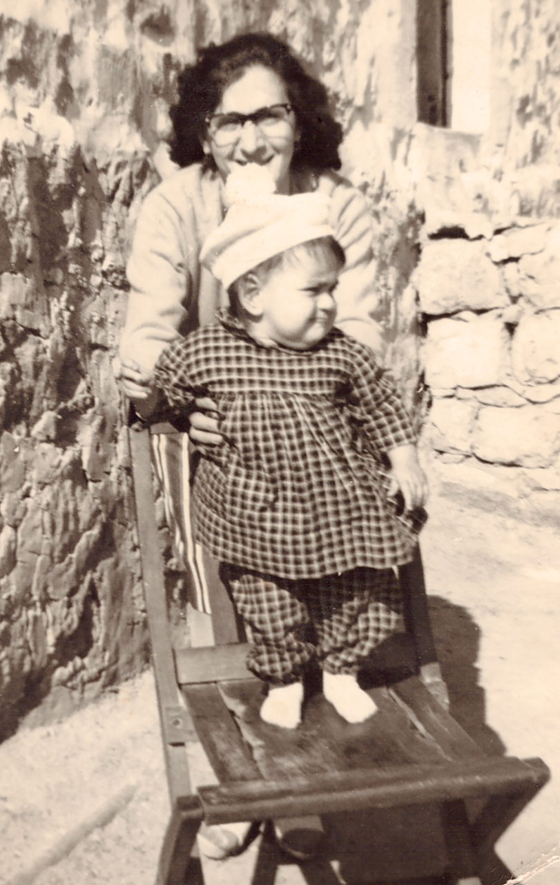 The touch of various cultures can be observed in rituals that say “welcome” to the new-born baby. For instance, it is impossible to understand the ceremony of “seventh night” when the baby is passed from hand to hand, and songs are sung in Turkish, Kurdish, Zazaki, Syriac, Armenian and Arabic, without knowledge of the baptism ceremony held by Christians on the eighth day.